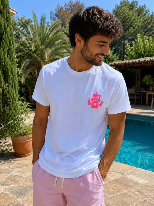 Camiseta blanca - logo rosa flúor